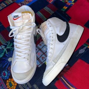 NiKe Blazer Mid '77 Vintage